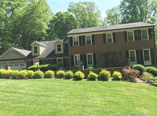 11716 Amkin Dr, Clifton, VA 20124
