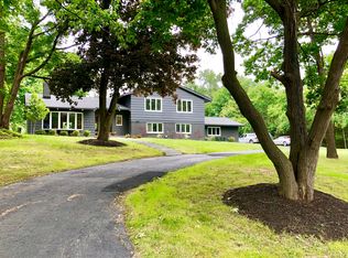 2737 Kersdale Rd, Pepper Pike, OH 44124