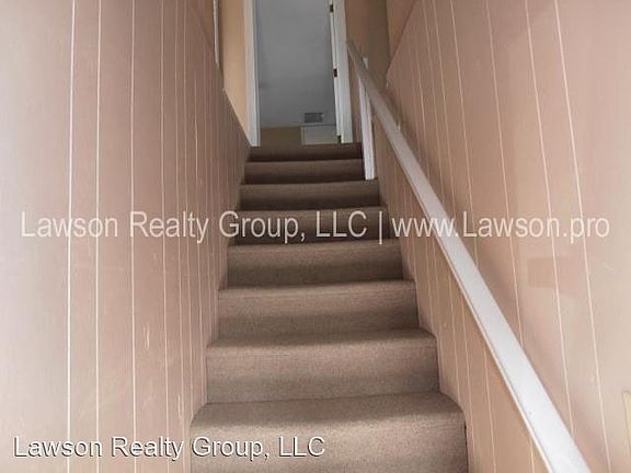 5th image of 530 Jefferson Ave APT B
