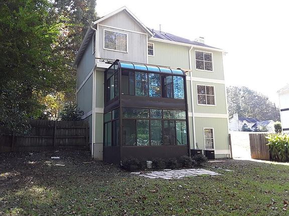 3rd image of 4900 Ardsley Dr