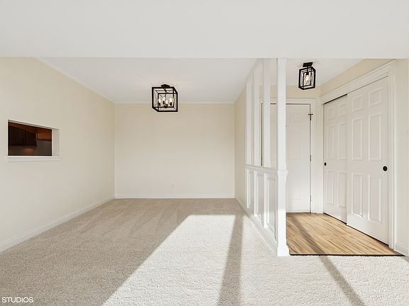 4th image of 4913 W Oakwood Dr APT C