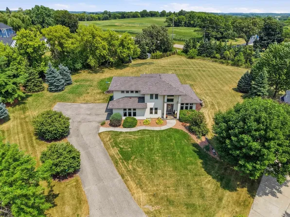 3673 Graham Paige Rd, Cottage Grove, WI 53527