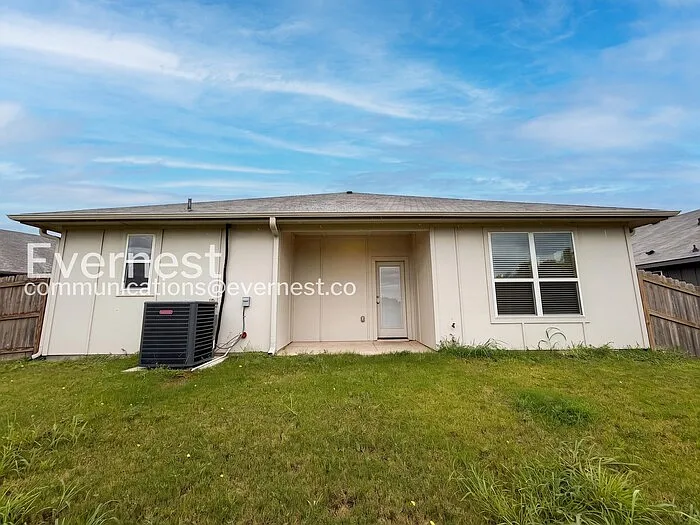 621 Old Glory Rd — Photo 15