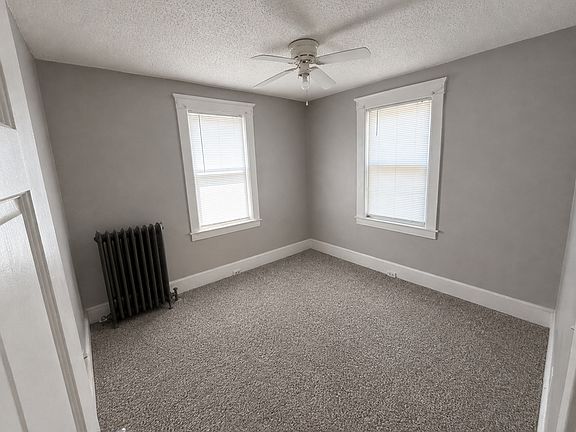 4th image of 18 Pine St