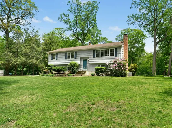 382 Nichols Avenue, Shelton, CT 06484