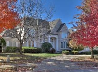 5311 NW 60th St, Kansas City, MO 64151