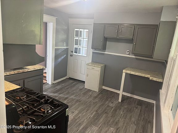 3rd image of 219 N Bromley Ave