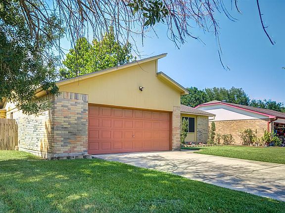 3rd image of 5010 Crestway Dr