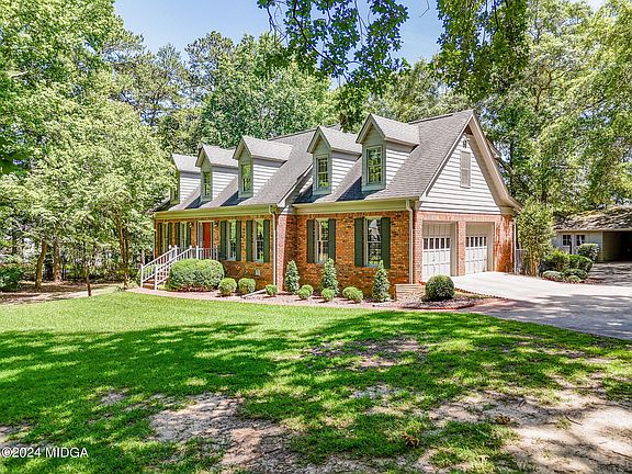 2nd image of 292 Briarcliff Rd