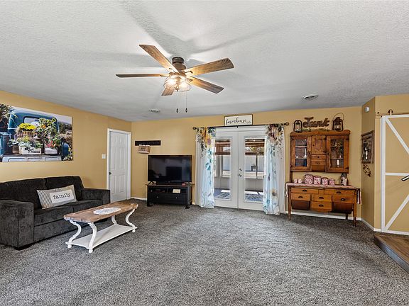 5th image of 11441 NE 38th St
