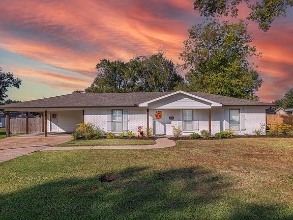 2nd image of 6512 Sun Meadow Ln