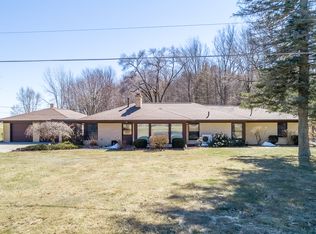 11625 Frost Rd, Freeland, MI 48623