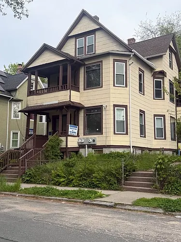 51 Acushnet Ave Photo 1