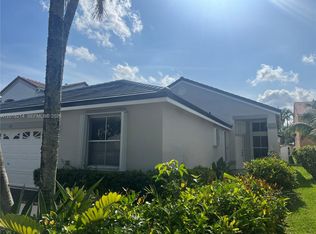 628 Stanton Dr, Weston, FL 33326