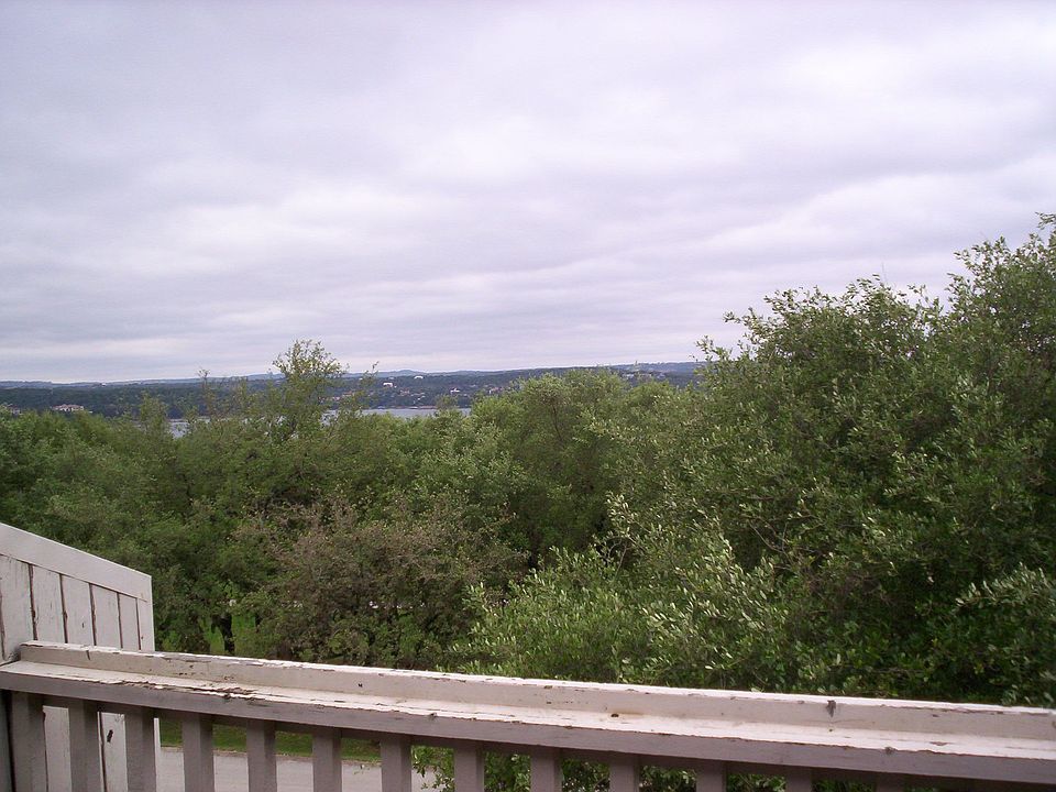 top floor bedroom balcony