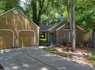 43 Camberwell Ct, Spring, TX 77380