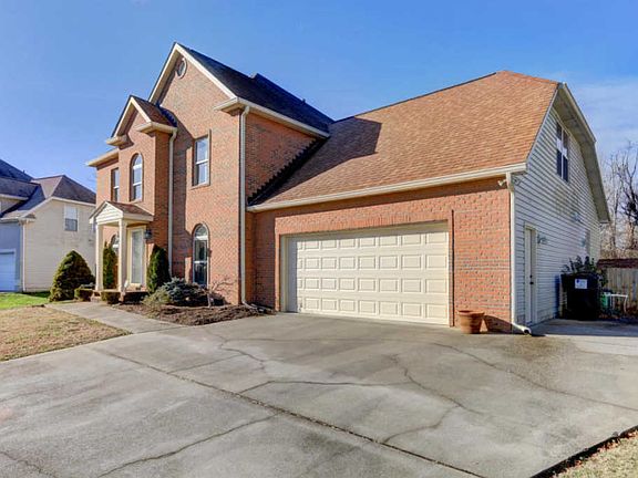2nd image of 10086 Highgate Cir