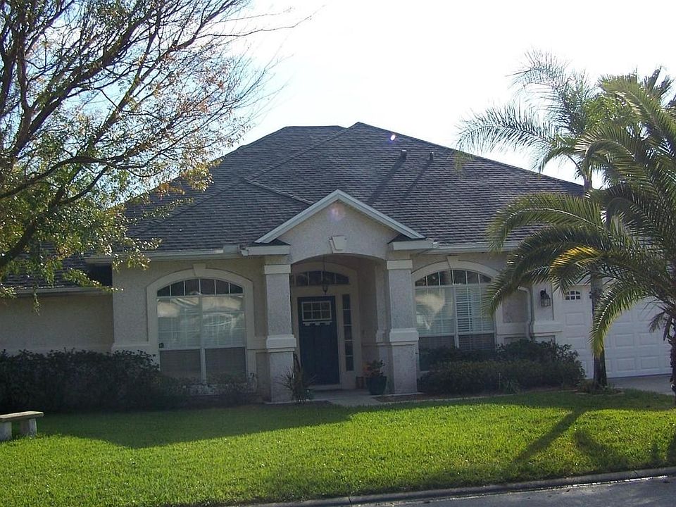 Front View of Home