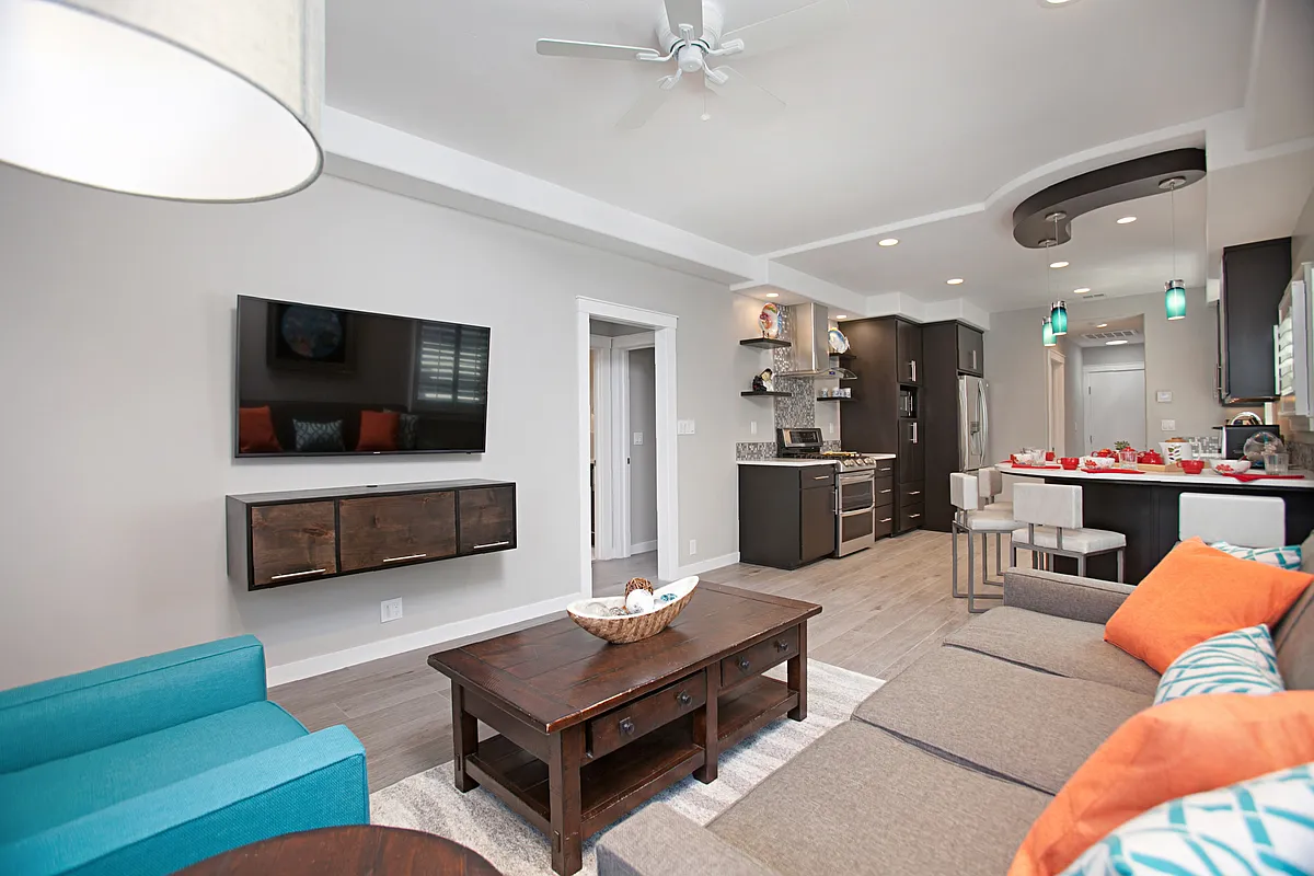 Dover - 1 — Photo 3
