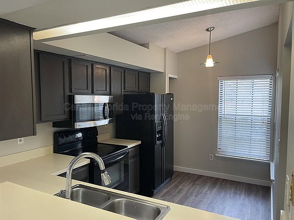 3rd image of 11628 Sarita Ct