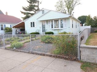 19 Lucas St, Pawtucket, RI 02860