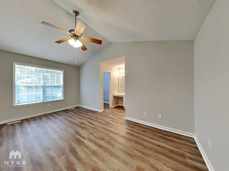 589 Spaniel Ln — Photo 9