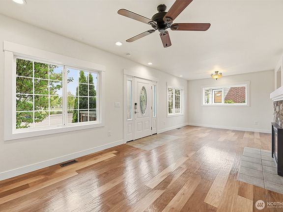 5th image of 2309 State Street