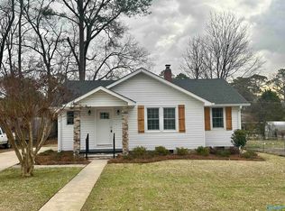147 Whittier St, Gadsden, AL 35901