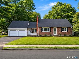 32 Simon Road, Enfield, CT 06082