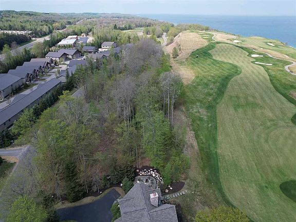 4th image of 5284 Coastal Woods Ct