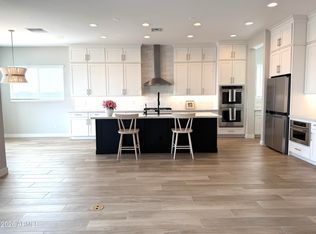 9607 E Solina Avenue, Mesa, AZ 85212