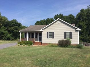 312 Lake Crest Ct, Richmond, VA 23227