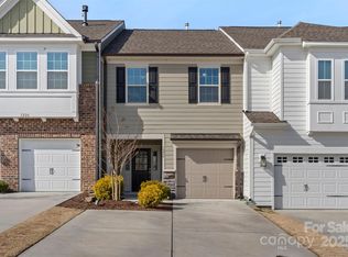 1224 Pebble Grove Dr, Clover, SC 29710