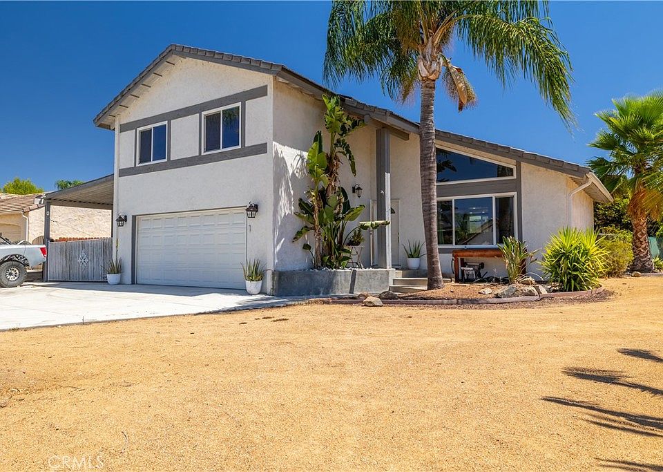 1st image of 24218 Canyon Lake Dr N