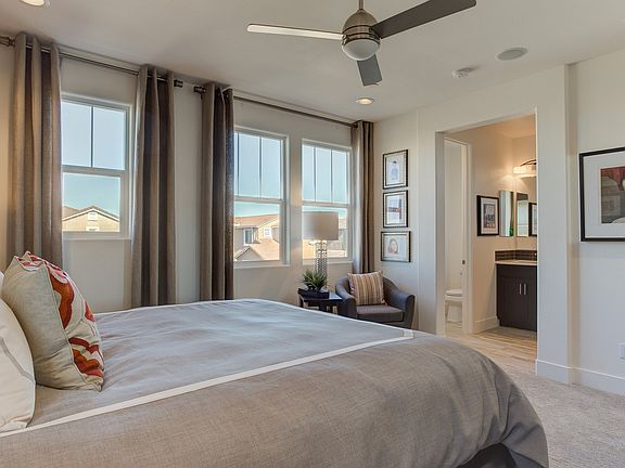 Relaxing master suite