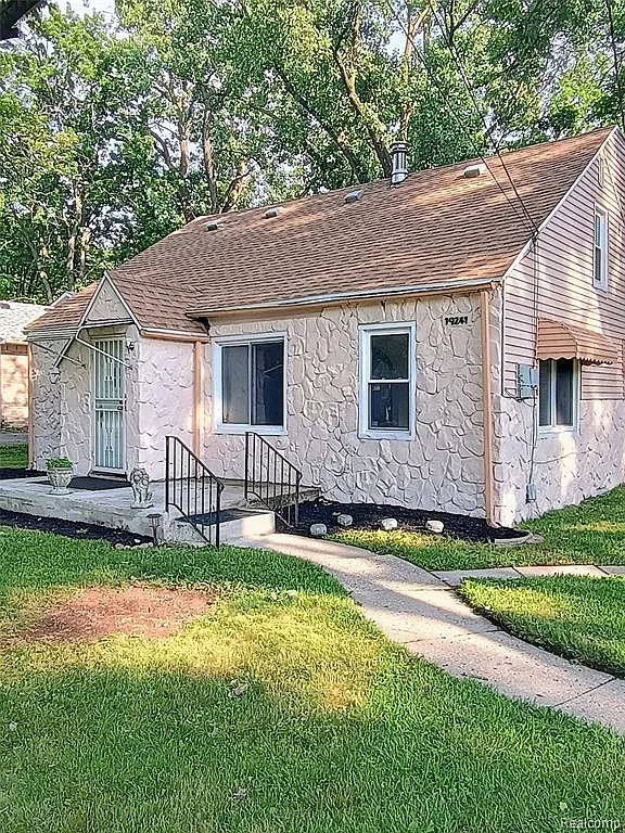 3 bed, 1544 sqft, $1,750 — Photo 1