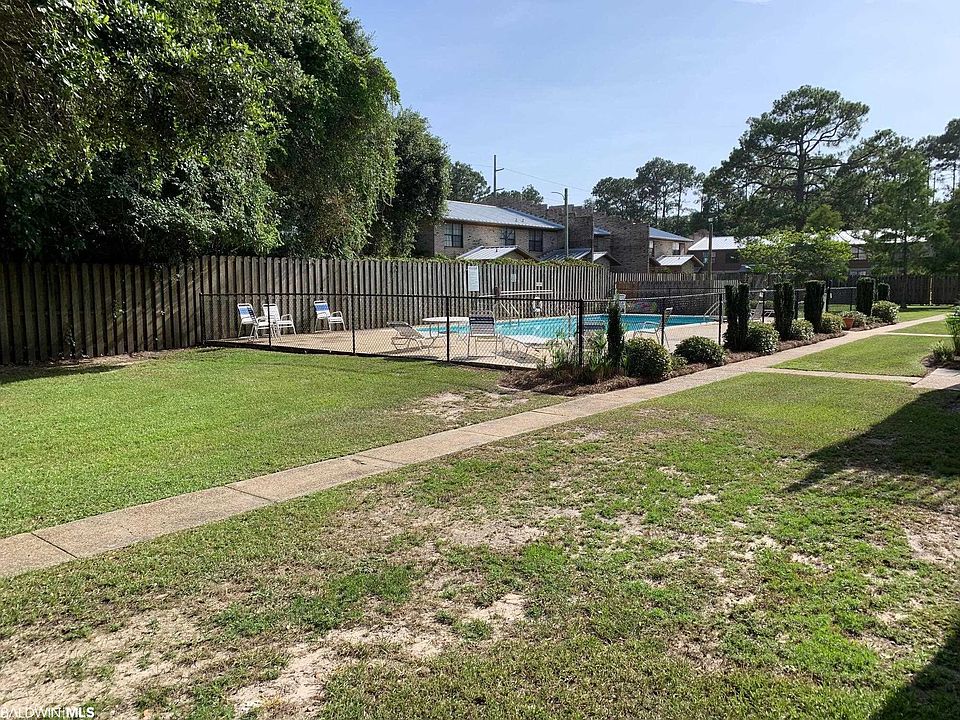 Bridgeway Condominiums - 125 E 22nd Ave Gulf Shores AL | Zillow