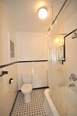 Rented by Corcoran | media 17