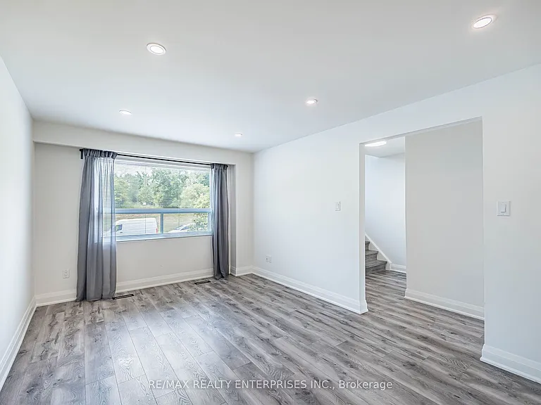 1055 Shawnmarr Rd #17 — Photo 13