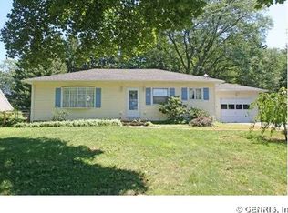 110 Curtice Park, Webster, NY 14580