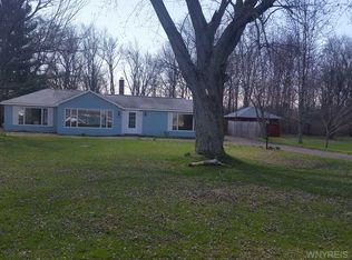 4892 E River Rd, Grand Island, NY 14072