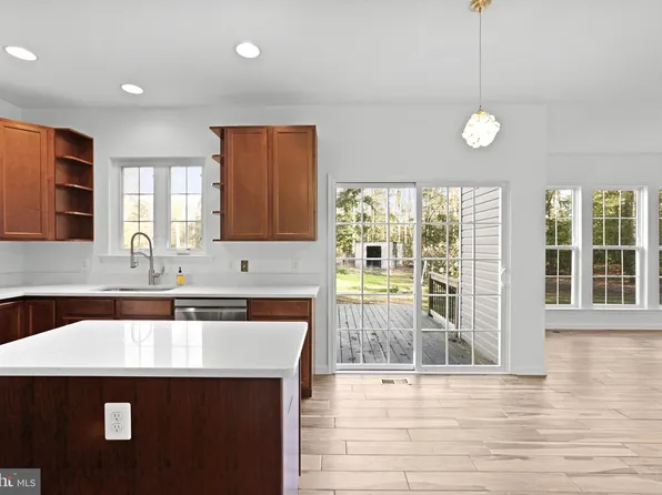 16487 Camillo Ln, King George, VA 22485