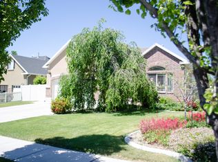1545 N Fitzgerald Ln, Lehi, UT 84043