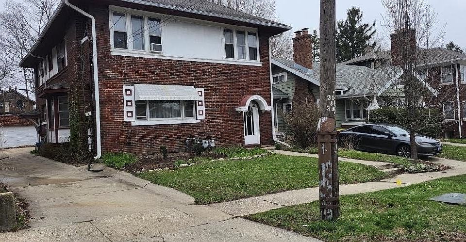 1st image of 120 Regan St #1W