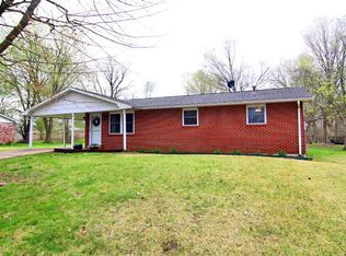 156 E Ora Lee Dr, Jackson, MO 63755
