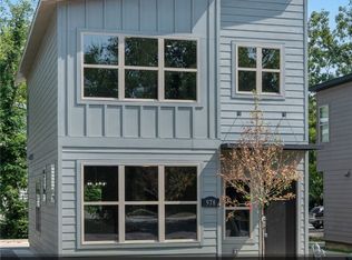 978 W Holly St, Fayetteville, AR 72703
