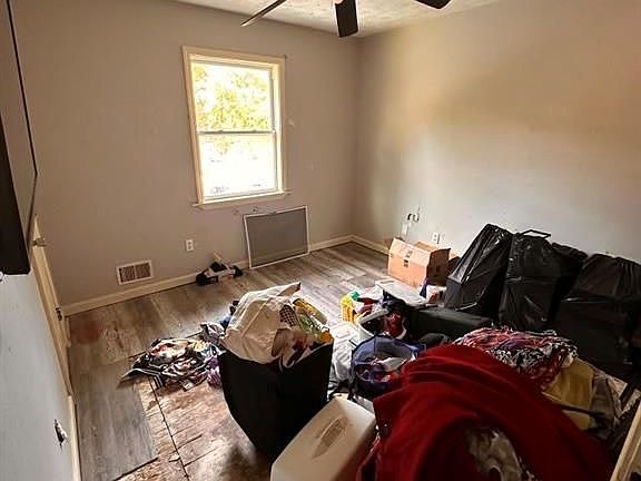 4th image of 116 Peartree Ln