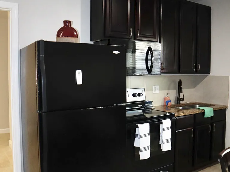 232 Satinwood Cir #1 — Photo 3