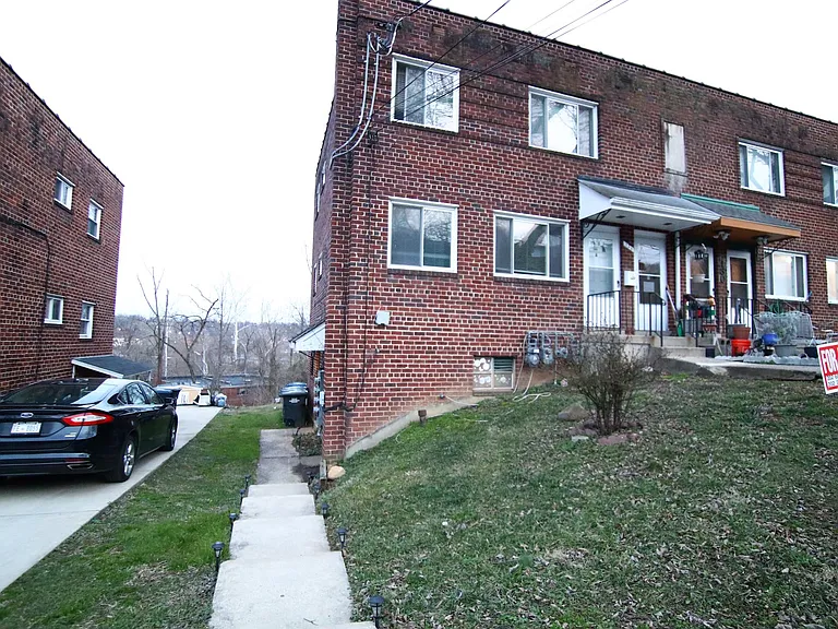126 Joliet St SW #A — Photo 18