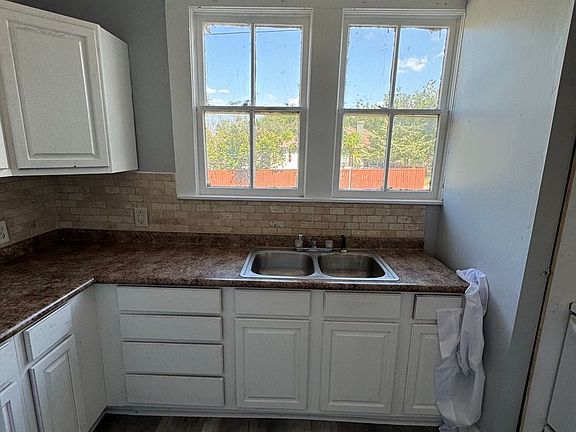 5th image of 2301 Lasker Ave